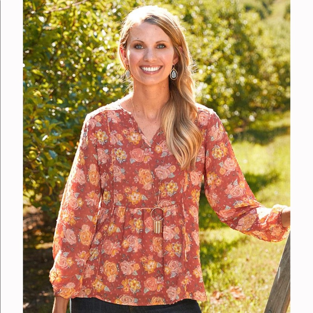 Botanical Beauty Top!!